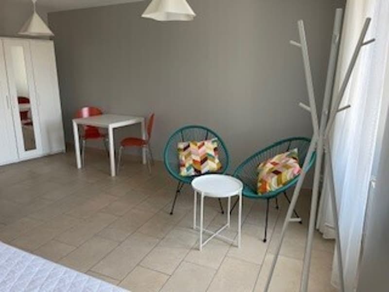Studio meublé au 2ème étage à la Croix Blanche à Aigle (2)