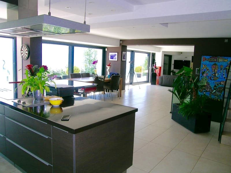 Chardonne, villa individuelle contemporaine de 6,5 pièces (11)