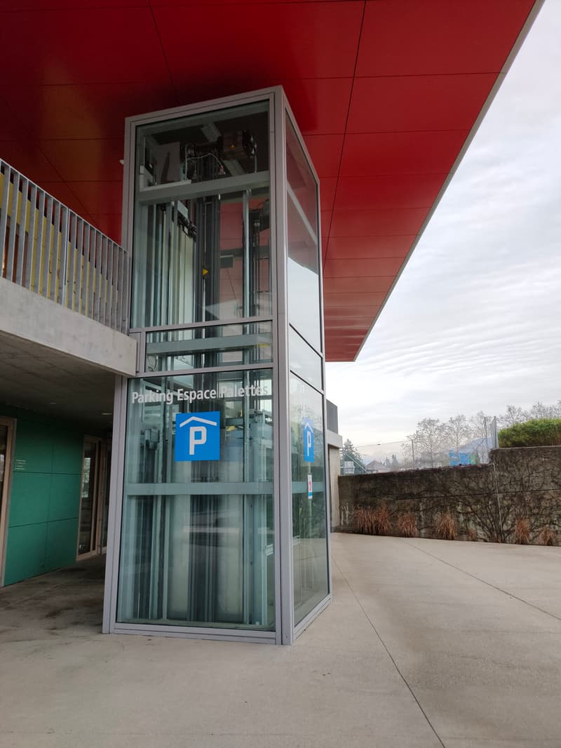 Place de parking, située en sous-sol. (3)
