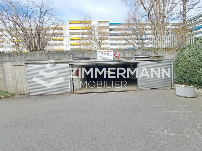 Entrée parking