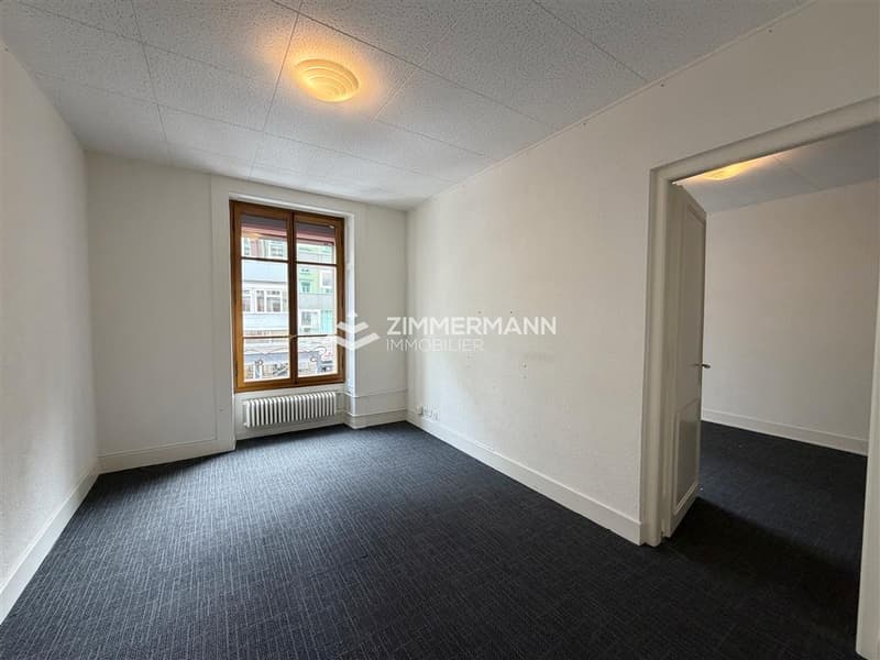Bureau 1