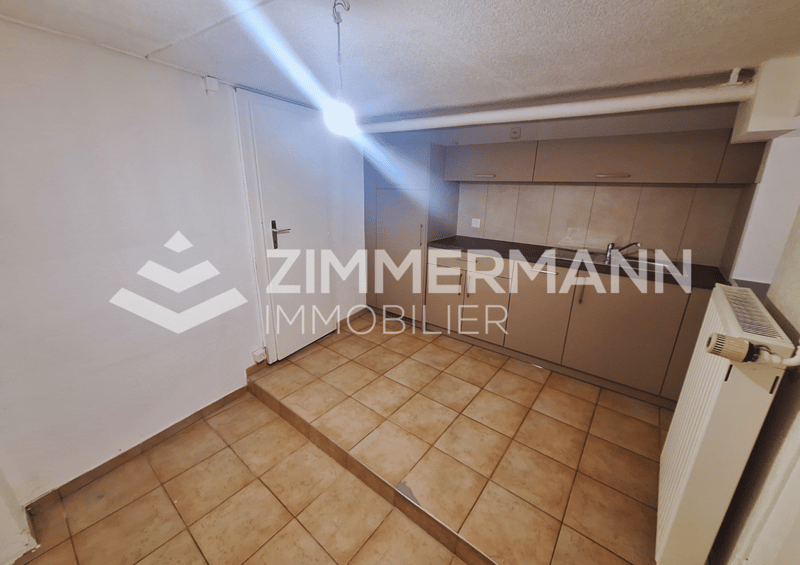 BEX : Local commercial au rez de 67 m2 (4)