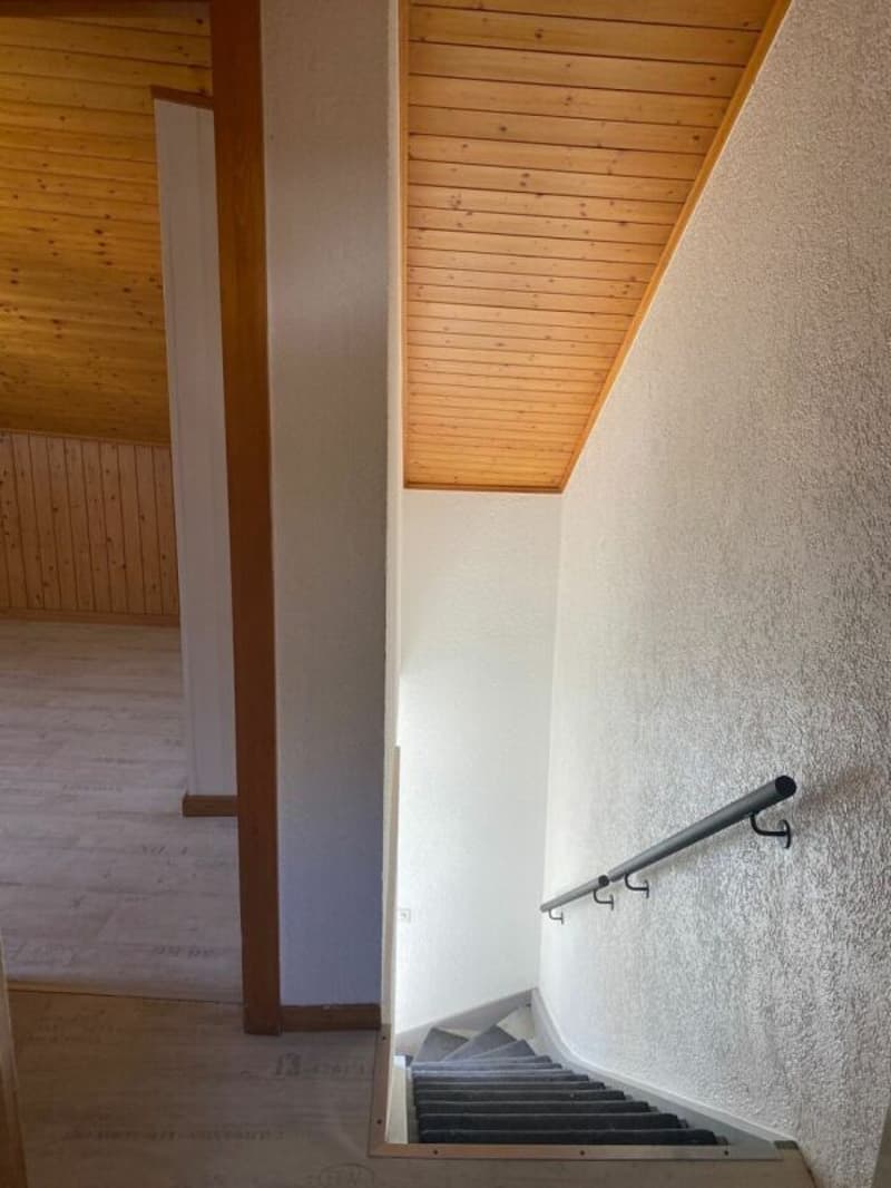 Petit immeuble de rendement au coeur de Fully (10)