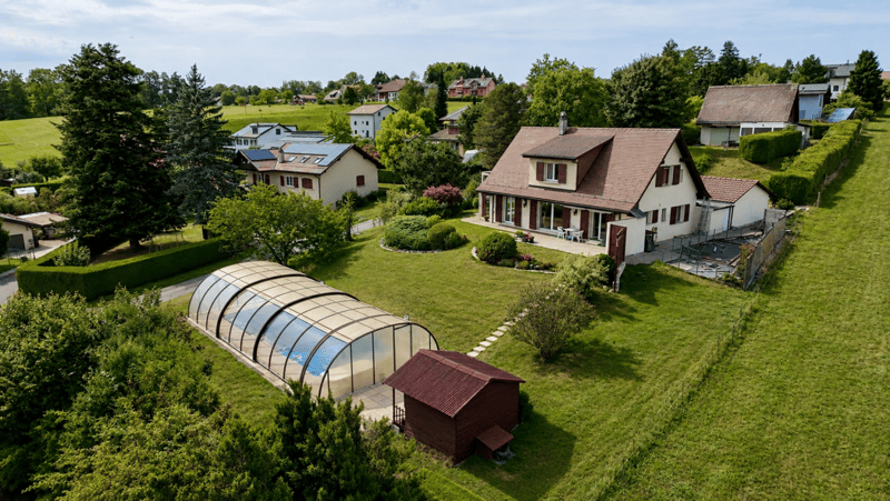 Villa individuelle avec piscine à Mollie-Margot (1)