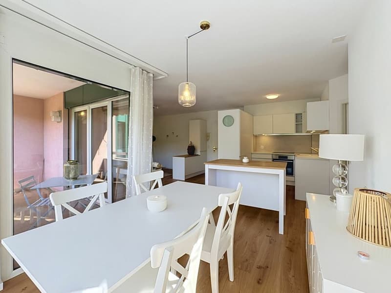 Appartement rénové, lumineux et parfaitement situé à Ecublens (5)