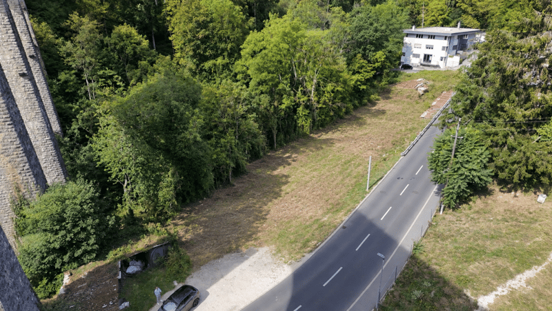 Parcelles en zone industrielle avec permis de construire (2)