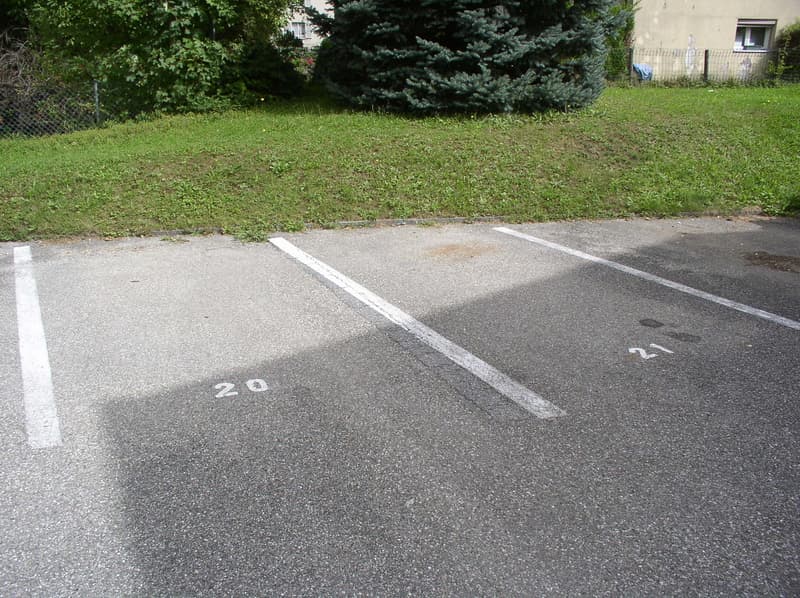 Place de parking extérieure (1)
