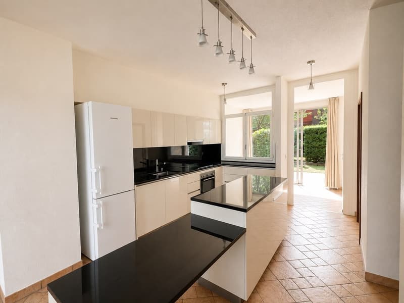 Beau duplex lumineux traversant de 5.5 pièces avec jardins (1)