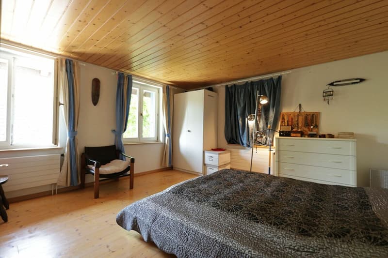 En exclusivité - Maison de charme de 7.5 pièces avec parcelle de 2'000 m2 (12)