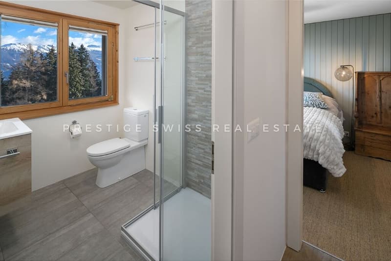 Magnifique chalet de 5 pièces avec vue panoramique à Anzère (15)
