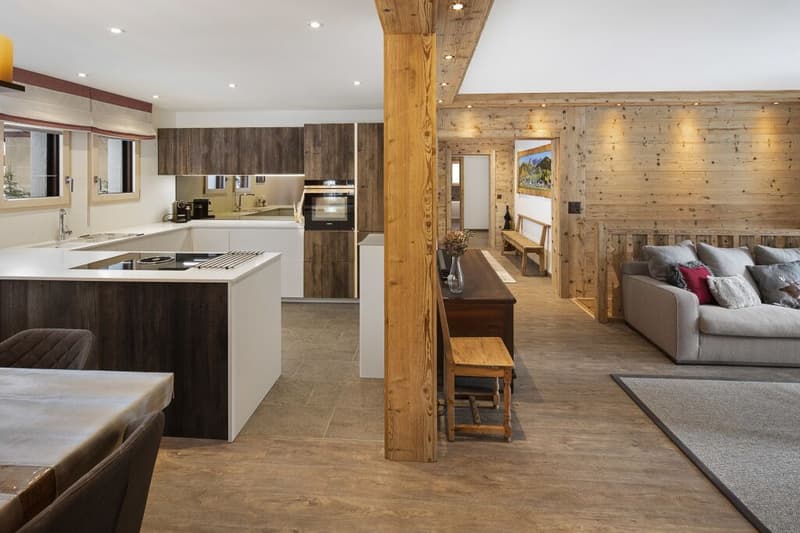 Somptueux duplex 6½ pièces au coeur du quartier Jack Nicklaus Golf (1)
