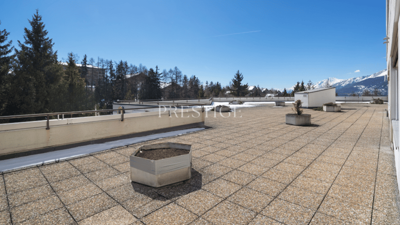 Appartement 2.5 pièces au centre de Crans – Terrasse & fort potentiel (12)