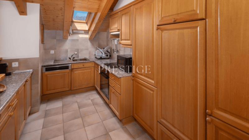 Spacieux appartement 5.5 pièces face au Golf Ballesteros – Centre de Crans à pied (7)