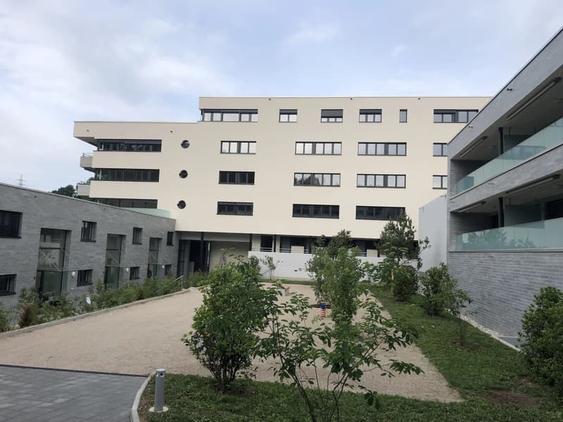 Bel appartement contemporain de 3.5 pièces avec balcon (10)