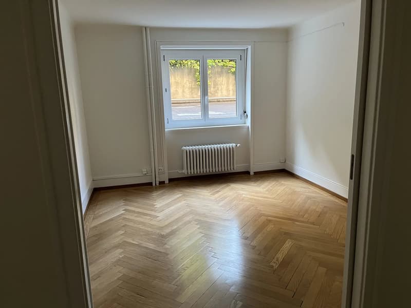 Appartement 4 pièces avec poste de concierge (1)