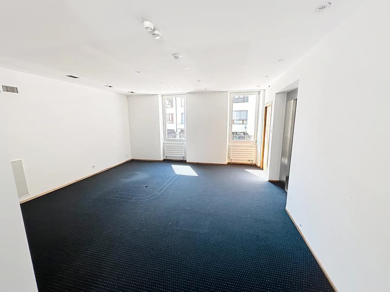 Bureaux d'exception de 1'250 m² au coeur de Nyon (10)