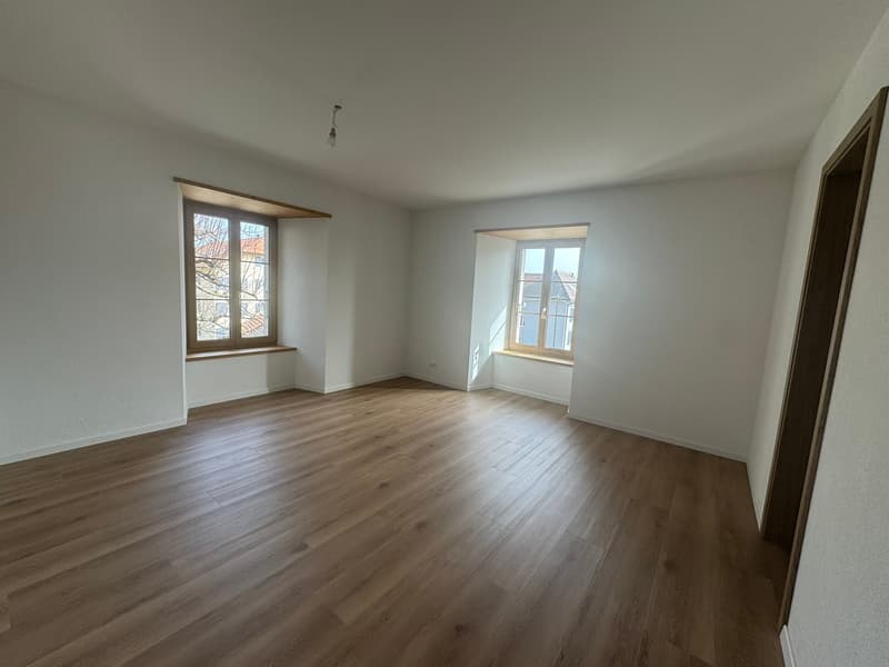 Magnifique appartement de 4,5 pièces avec balcon au deuxième étage (10)
