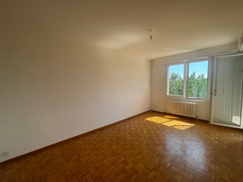 Joli appartement de 2,5 pièces avec balcon dans quartier calme à La Sarraz (1)