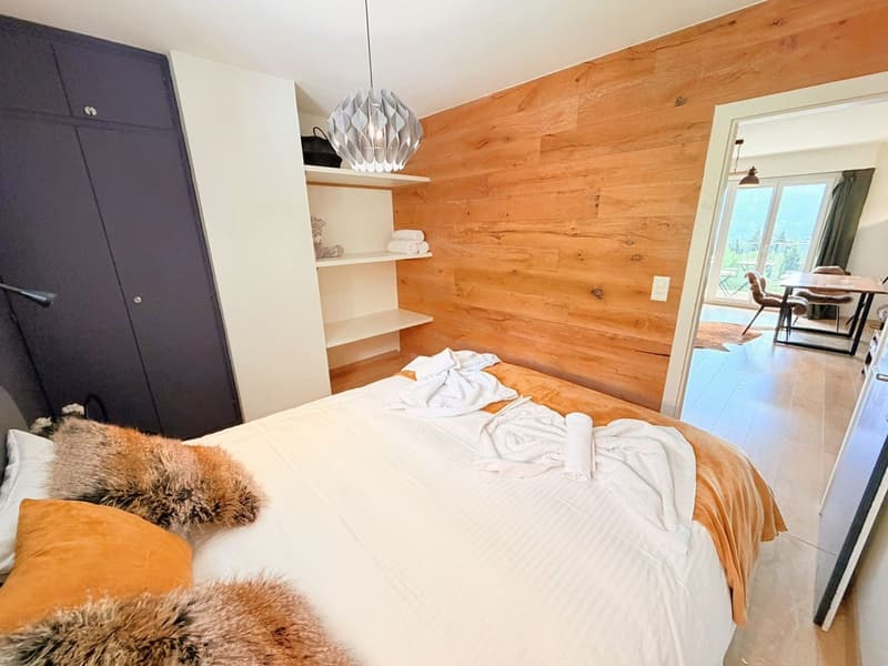 Magnifique 2.5 pces entièrement rénové - Spacieux & lumineux - Endroit calme - Belle vue -Bien situé (8)