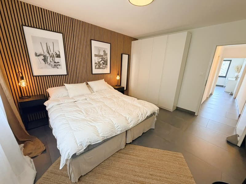 Magnifique 3.5 pces totalement rénové - Spacieux & Lumineux - Endroit calme - Bien situé - Belle vue (12)