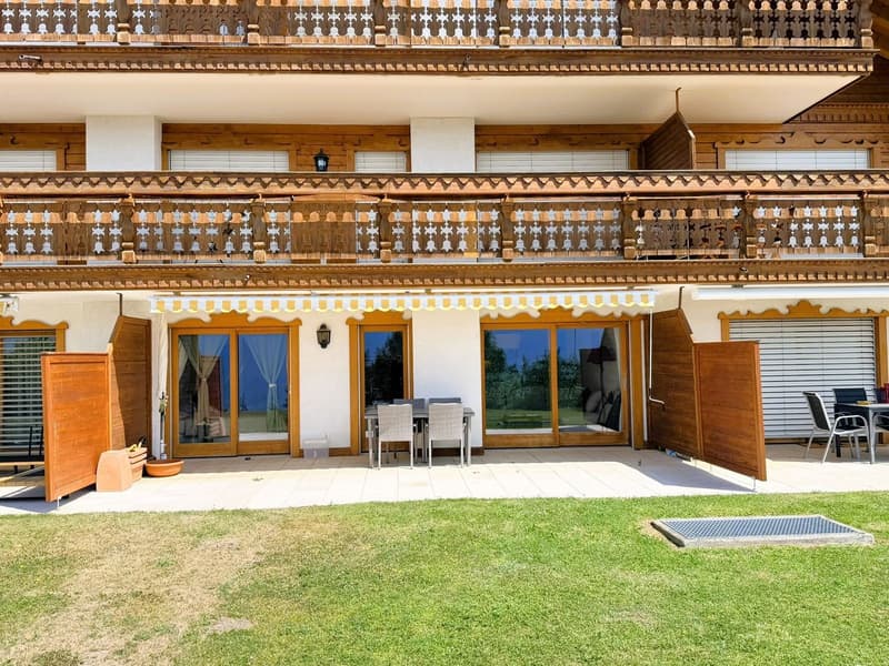 Magnifique 2.5 pièces - Spacieux et Lumineux - Superbe terrasse - Vue extraordinaire - Lieu calme (15)