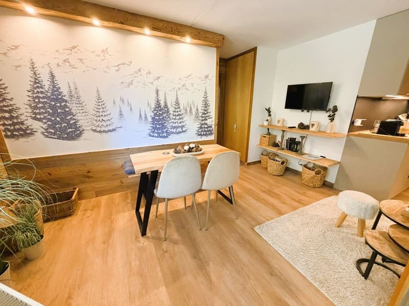 Magnifique appartement (2.5 pces) entièrement rénové - Spacieux & Lumineux - Lieu calme - Bien situé (4)
