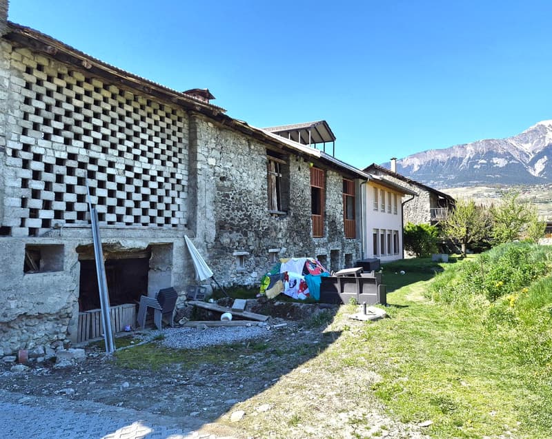 opportunité rare au coeur de Bramois! (1)