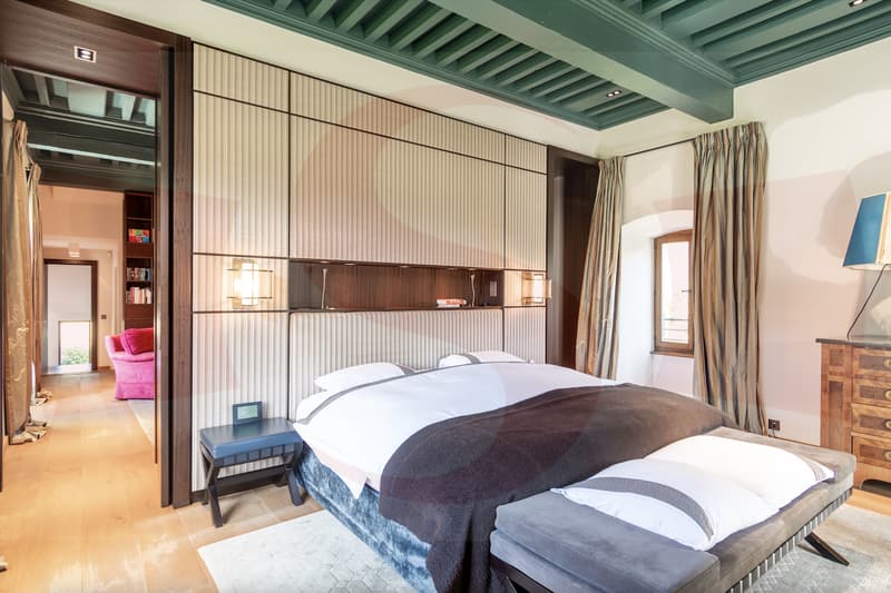 Magnifique château entièrement rénové (8)