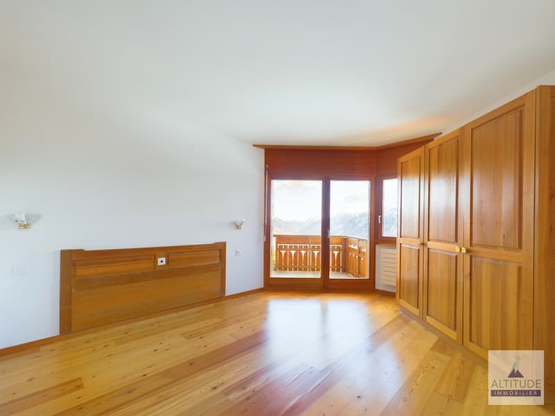 Charmant appartement de 2,5 pièces à Crans-Montana avec vue panoramique (5)