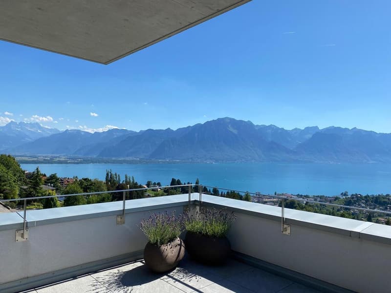 Superbe attique moderne avec vue panoramique proche de Montreux (4)