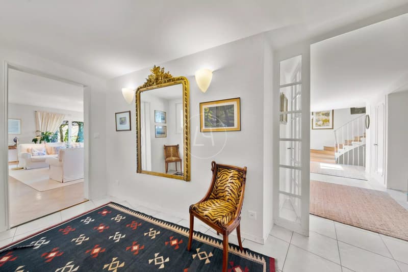Superb family property with pool and lake view in Epalinges (3)