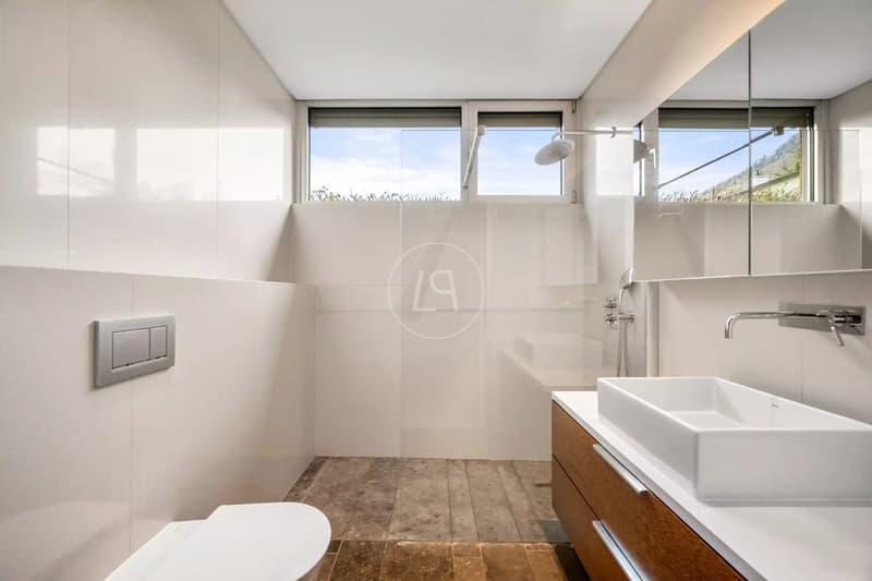 Single-story superb villa with independent apartment - Chernex (8)