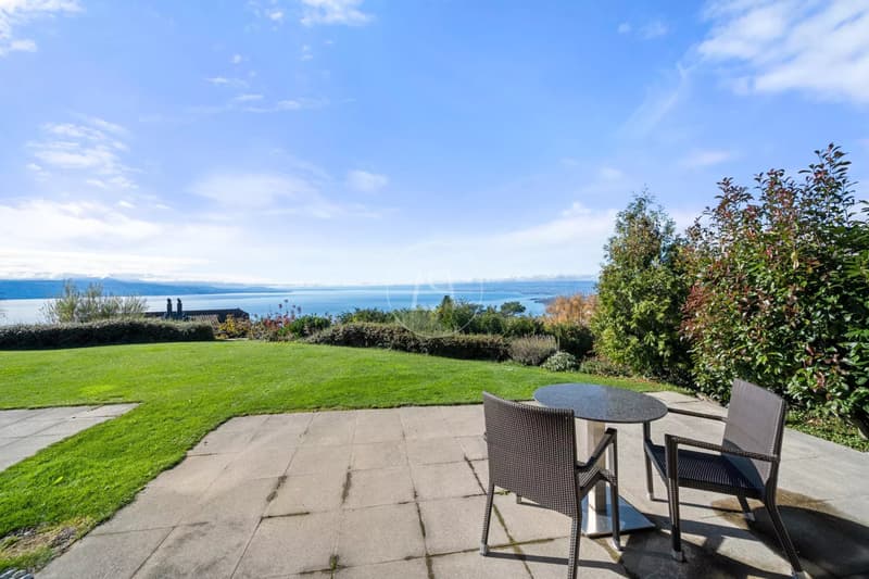 Very beautiful villa with panoramic view in Grandvaux (10)