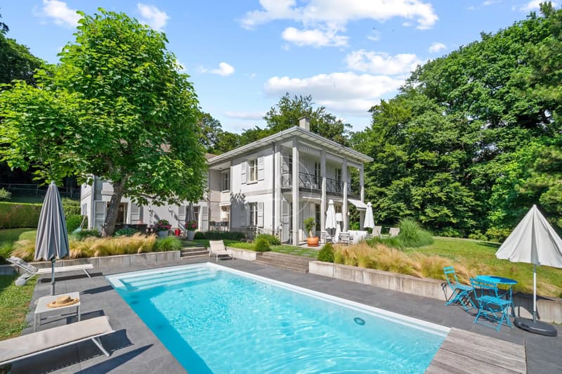 Elegant property with swimming pool in a green setting in Lausanne (3)