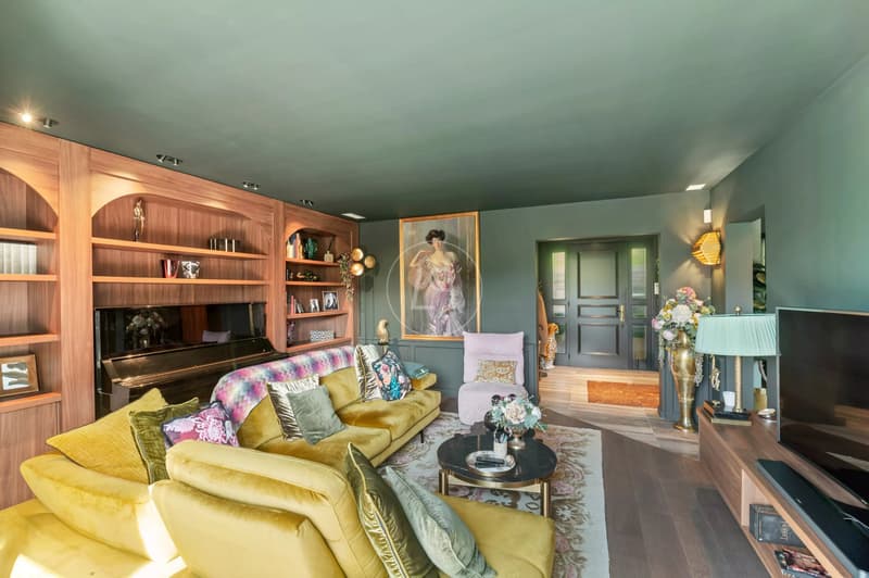 Beautiful family property with lake view and swimming pool in Blonay (5)