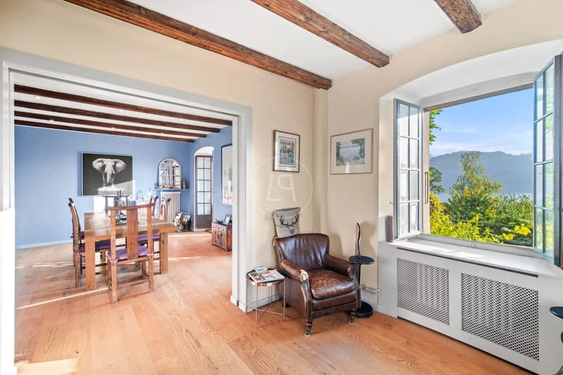 Beautiful renovated winemaker's house in the heart of St-Légier (6)