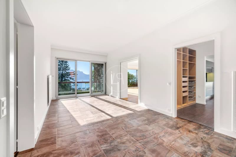 Contemporary property renovated with panoramic view in Chernex (4)