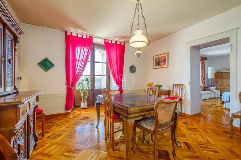 Listed Manor House Set on Nearly One Hectare of Grounds ? 35 Minutes from Lausanne (6)