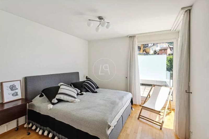 Attic with a 200 m2 terrace and breathtaking view in Montreux (11)