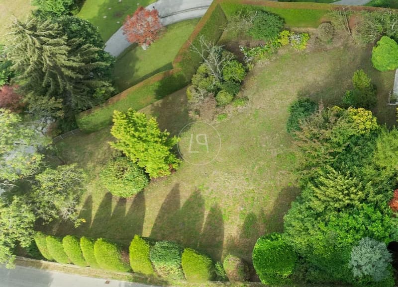 Beautiful buildable plot with view in Saint-Légier (3)