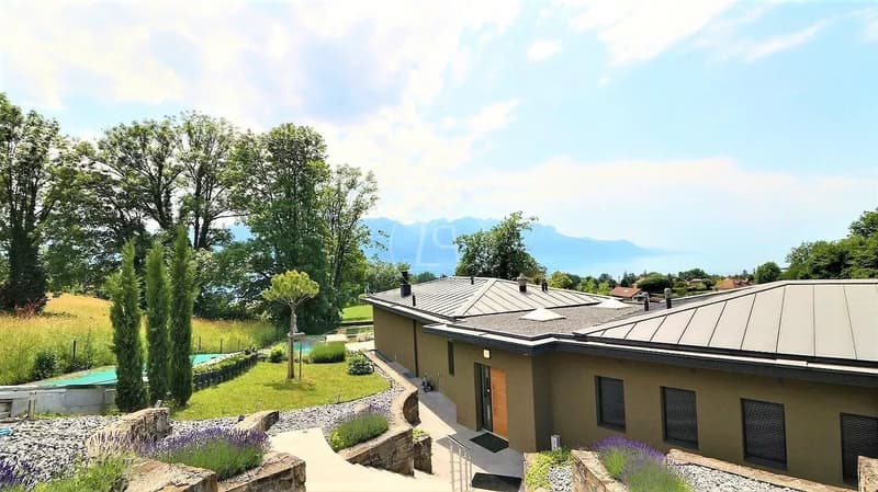 Superb contemporary house in a sought-after area of Montreux (12)