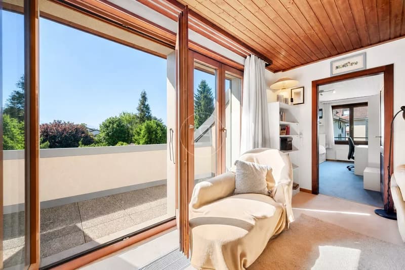 Beautiful family house in the center of Morges (10)