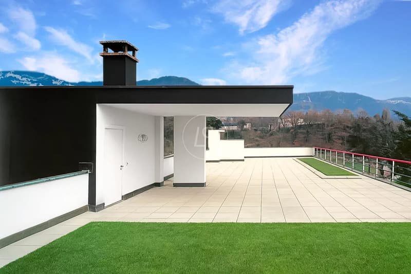 Superb architect-designed property with lake view in the Tour de Peilz (8)
