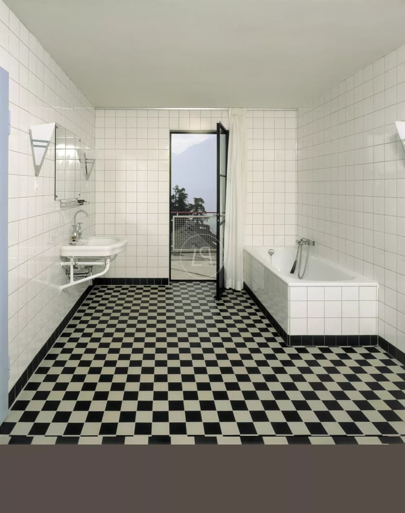Superb architect-designed property with lake view in the Tour de Peilz (7)