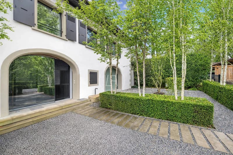 Property combining character and modernity, indoor pool,Vandoeuvres (3)