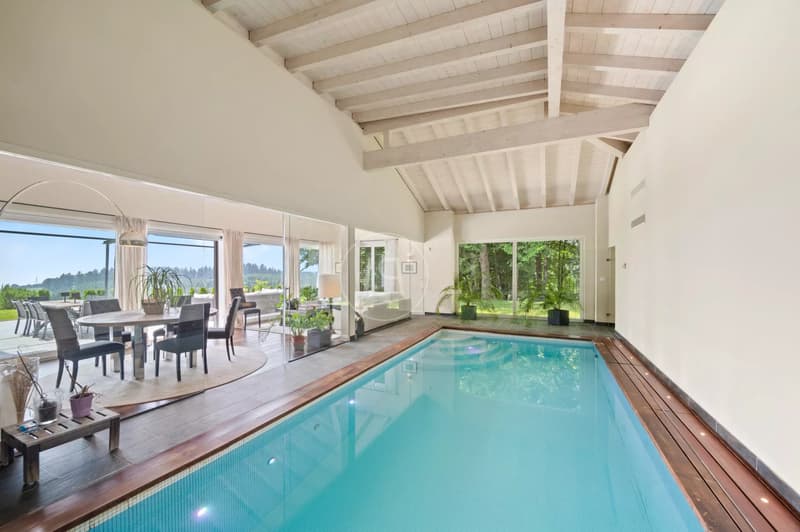Elegant family property, quiet and with lake views in Epalinges (9)