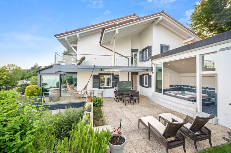 Modern Property with Panoramic Views in Grandvaux (9)