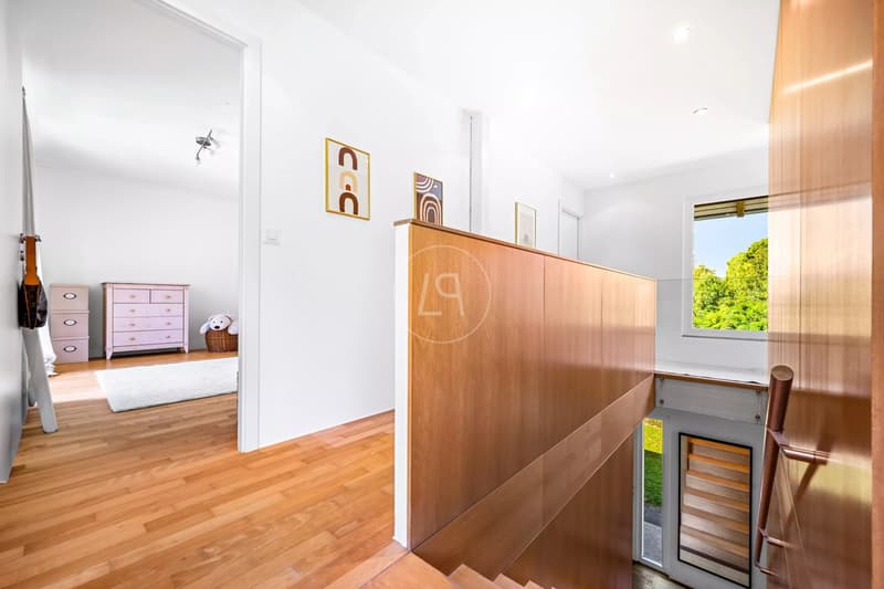 Lovely contemporary house in Saint-Légier (12)