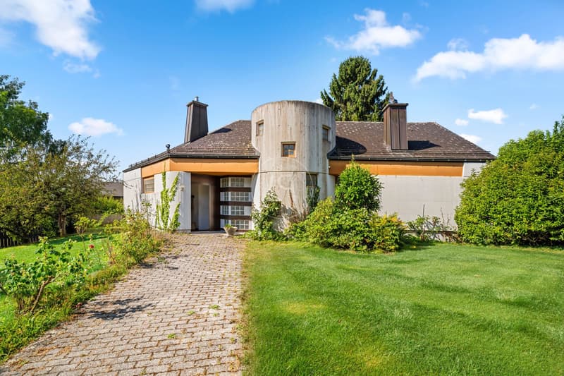 A characterful villa in the heart of Blonay (5)