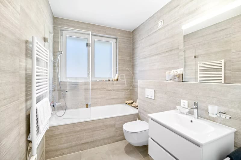 Puidoux ? Elegant 4.5-room apartment with panoramic view on Lake Geneva (11)